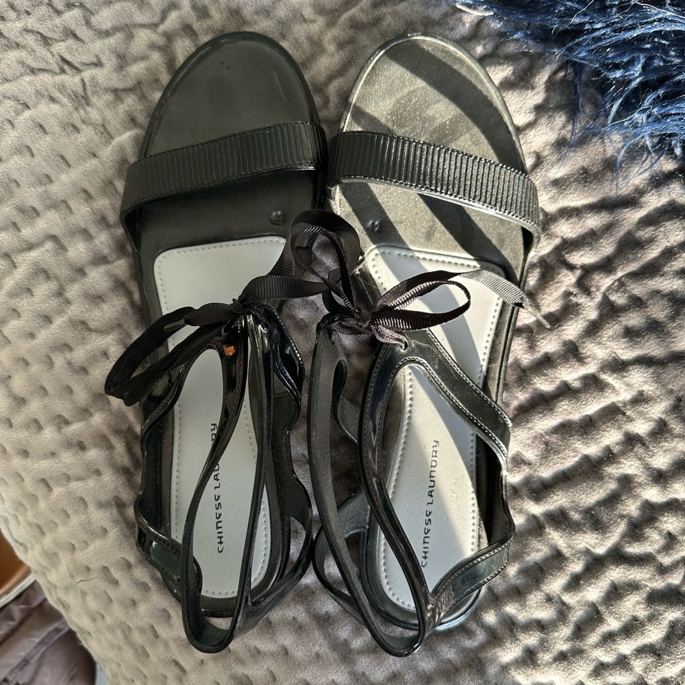 Chinese Laundry Sandals